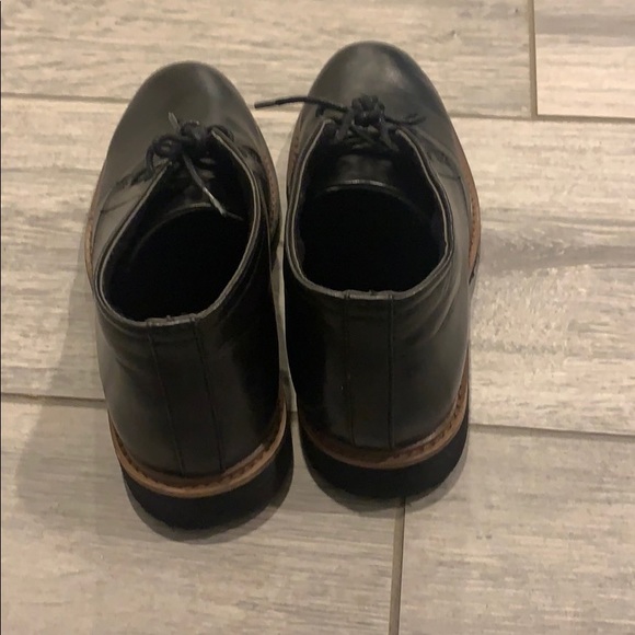 Nordstrom brand boys dress boot size 4 - Picture 3 of 3